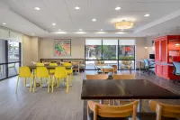 Home2 Suites by Hilton Gainesville Medical Center - Kitchens