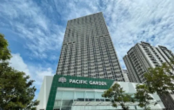 Pacific Garden Apartment @Alam Sutera by Gizl Luxury