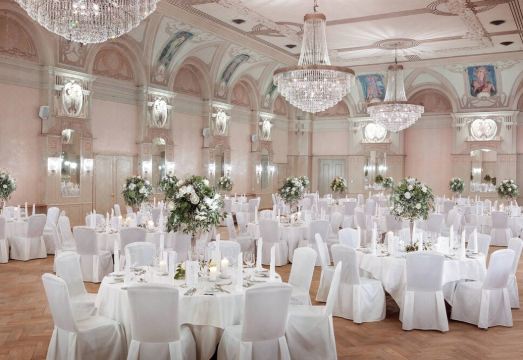 Waldhaus Flims Wellness Resort, Autograph Collection Hotel Overview