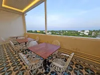 Blissful Stay, Pondicherry: LUX Suites, 5min Beach Hotels in Periyamudaliyar Chavadi