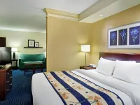 SpringHill Suites Detroit Southfield Hotels near University of Phoenix
