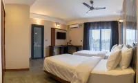 AIG GRAND HOTEL FUVAHMULAH