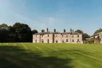Dabton House Hotels in Sanquhar