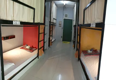 O'Kane's Irish Pub Hotels in Mae Yao