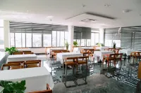 Khách sạn LuckyStar - Bữa sáng