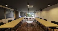 Hotel Nomad - Airport Shuttle