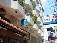 Grand Hotel Hotels near Walking Street