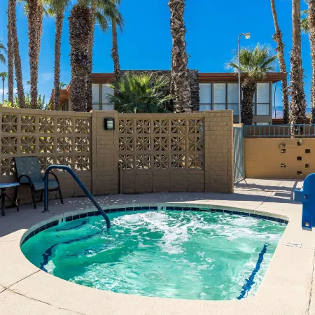 Best Western Date Tree Hotel