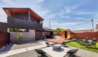 IZA takashima minato Hotels in 