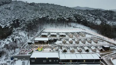 Seosan Godeunnam Glamping