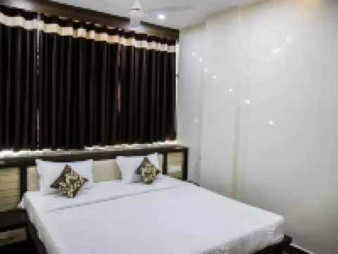 Hotel Shreya Hotels in Warangal