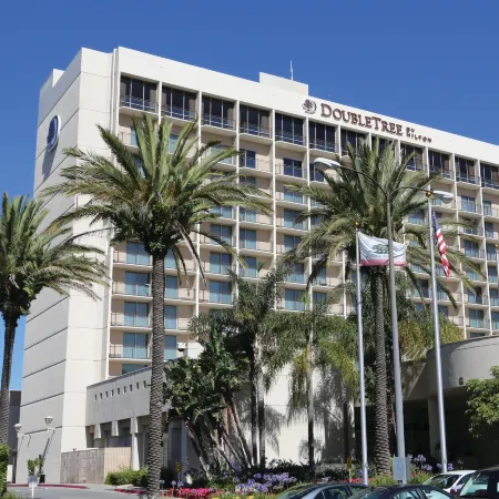 DoubleTree by Hilton Torrance - South Bay