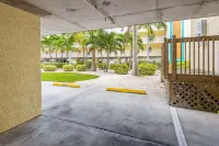 Coastal Beachfront Escape in Treasure Island!