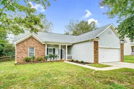 Modern Monroe Home, Close to CLT