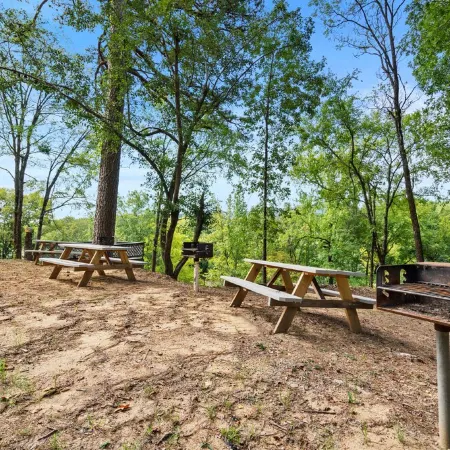 Lucky's Canoe & Kayak Cabin #1 - Caddo River Access!