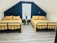 Loft near Bennett Springs State Park Hotels in Laclede County