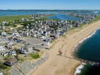 Plum Island Beach Cottage - 4 Minute Walk To Beach!! Hotels in Newbury