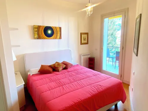 FANTASTIC APARTMENT in center Taormina with Pool, View and Parking