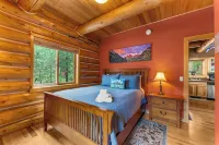 Bailey Bear Haus - Colorado Mountain Log Cabin Getaway. Pet friendly!