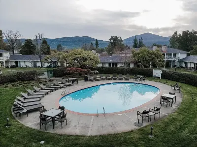 Explore the Beauty of Napa Valley - Hike, Bike, Paddle, Wine and  Dine
