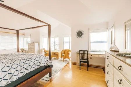 Beautiful Sound View Guesthouse Отели в г. Мекилтео