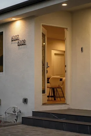Luxury 2Br Retreat with Glamping Tent Near Universal Studios, Hollywood!!! Отели рядом с достопримечательностью «NoHo Arts District»