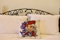 Hotty Toddy Condo