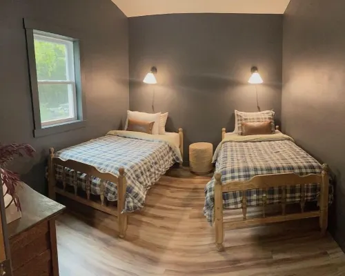 The Duck House Hotels in Forest County