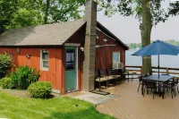 Lake Front Cabin on Diamond Lake