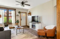 Stylish Uptown Butte Condo - 634