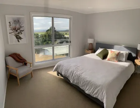 Brand New House with Amazing Views