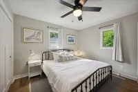 Calm, Cozy Duplex Excellent for Everlasting Memories with the Family!