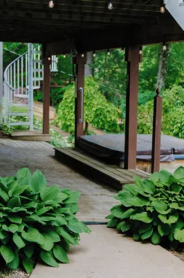 Lake Retreat for Large Gatherings