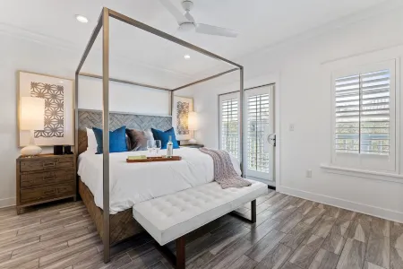 New Park District! Across From Watercolor Beach Club 1 BR & Loft,  1.5 BA