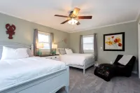 North end lake house walking distance to town amenities!