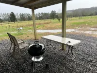 Spacious barndominium on scenic farmland. 5 miles from Guntersville boat ramp!