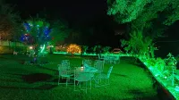 Karnavati Retreat Hotel di 