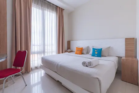 Sans Vibes Diemdi Kiaracondong Bandung Отели рядом с достопримечательностью «Таман Гейсибу Мини»