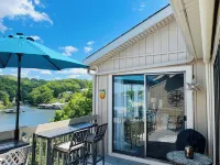 Lakefront Stargazer - Fireplace - Desk - King & Queen Beds - Stunning Views