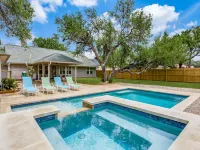 Charming 4BDRM Home / Pool & Hot Tub / Near Wineries!