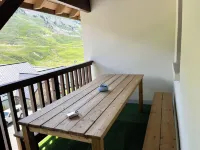 Comfortable apartment at the foot of the slopes, swimming pool and sauna.
