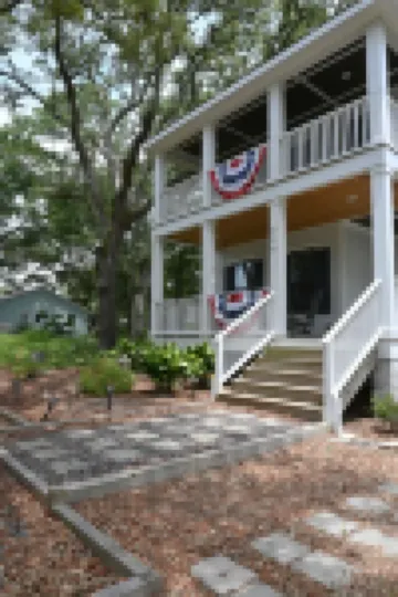 Southport Live Oak Cottage