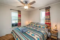 Base Camp Gorham Center - Lovely 2-Bed