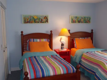 PGA Resort Cottage FREE Private Beach Club Access & Sunsets on the 18th Fairway