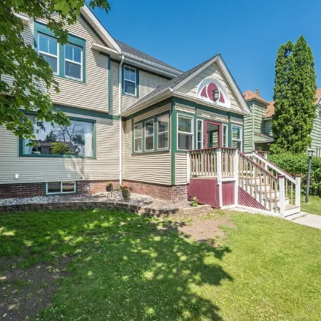 Leraan House. Historic Home in Duluth/Superior
