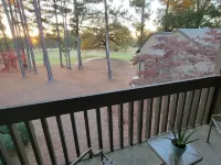 1 BR Condo overlooking 2nd green of Pinehurst #5 파인허스트 호텔