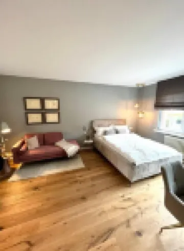 Premium Apartment an der Stadtmauer im OG