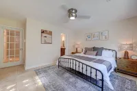 Houston’s 4BR and 2B with Pool