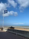 Ground floor near the beach