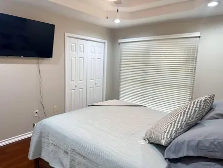 Charming 4beds/2bath Entire Home